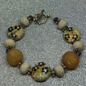 Handmade beaded bracelet